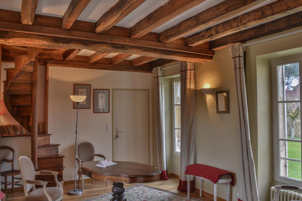 Charmilles Des Cordeliers Acomodação com café da manhã Paris Quarto foto